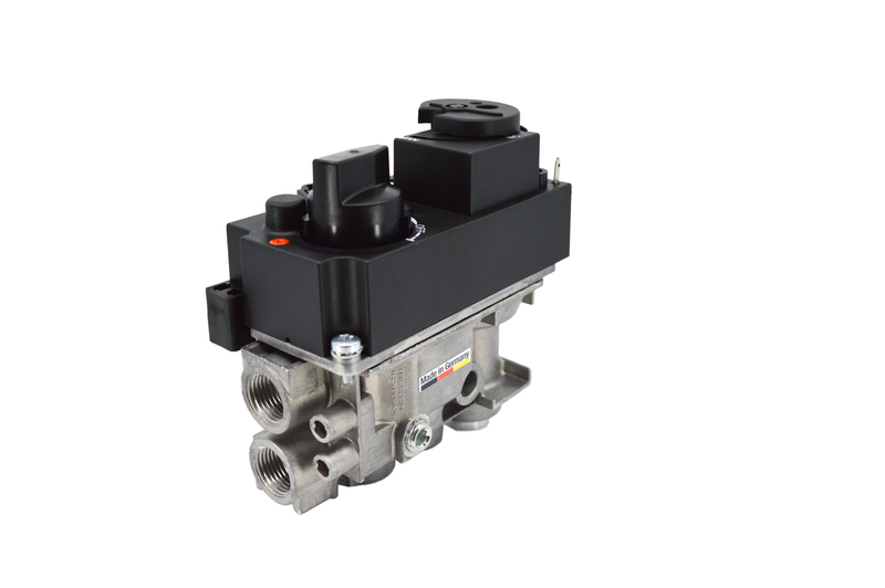 Gas Control Valve Maxitrol Propane Vent Free - Close-Up