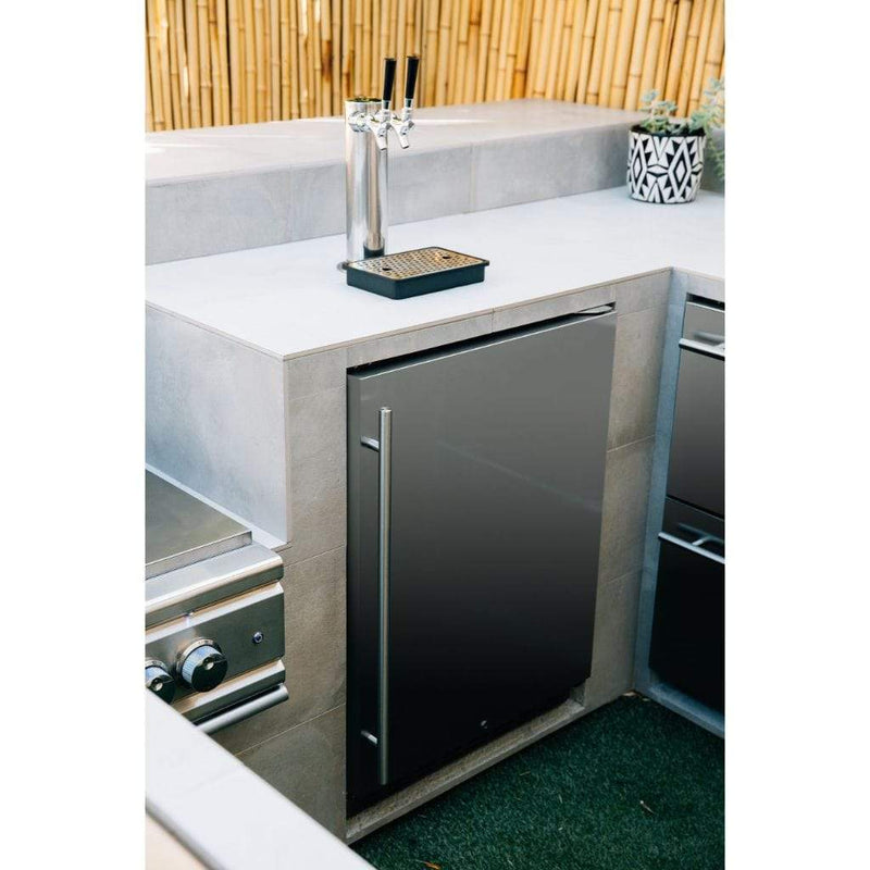 Summerset 24" 6.6 Cu. Ft. Outdoor Rated Double Tap Beer Kegerator/Dispenser - Side View