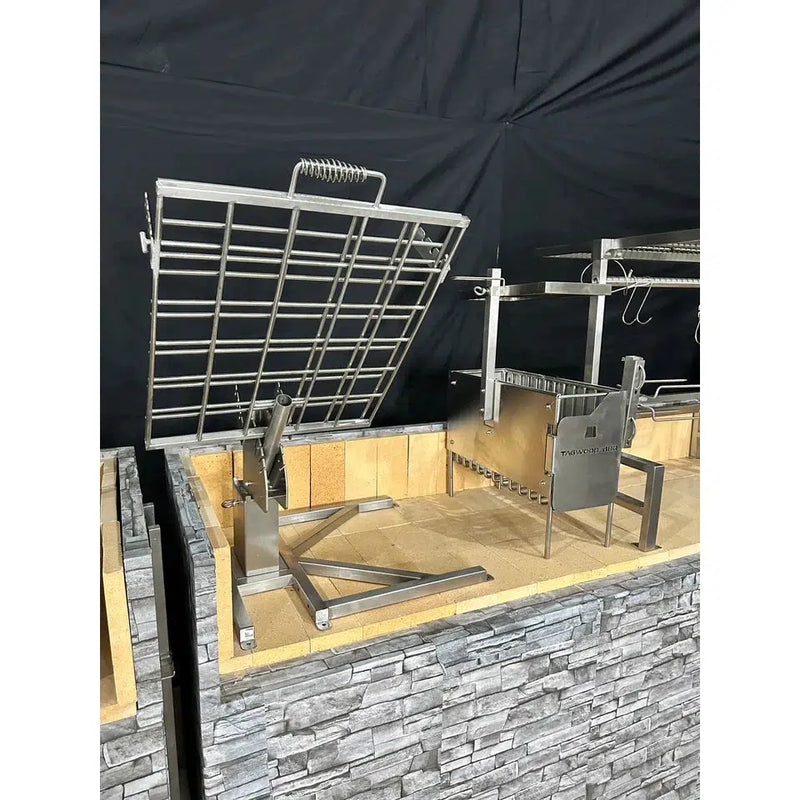 Tagwood BBQ 23" Stainless Steel Basement Grill - Detail View